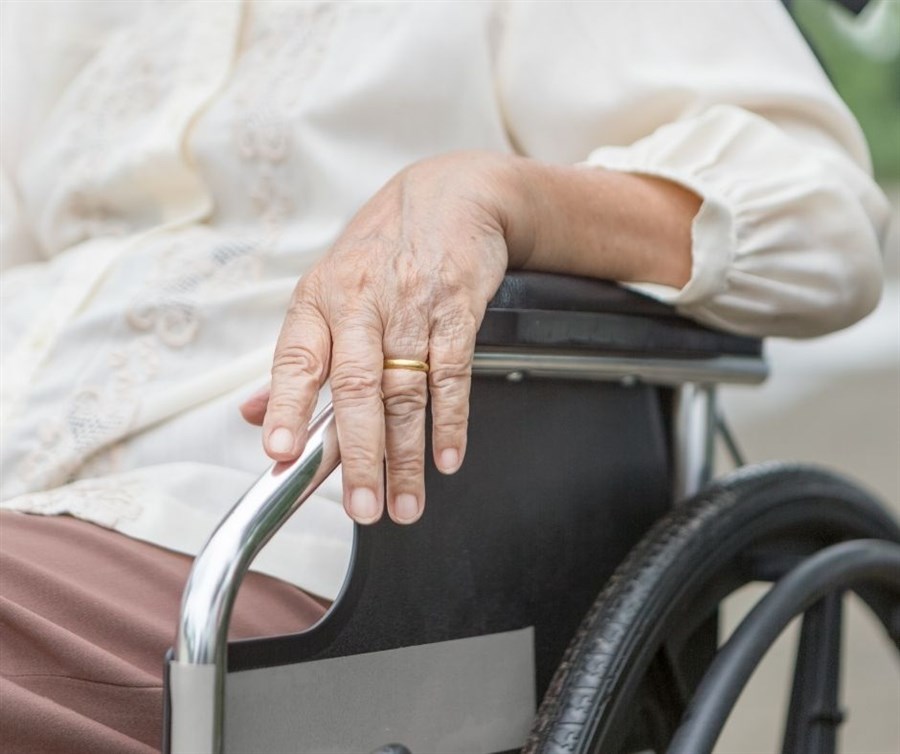 Bericht 'Mijn vrouw zit al 30 jaar in een rolstoel' bekijken